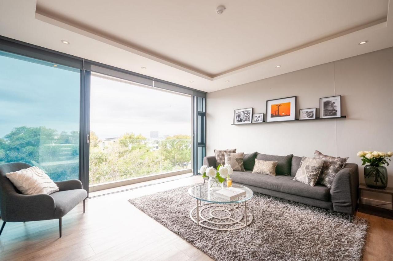 Greenpoint Designer Apartment Near Stadium & Waterfront เคปทาวน์ ภายนอก รูปภาพ