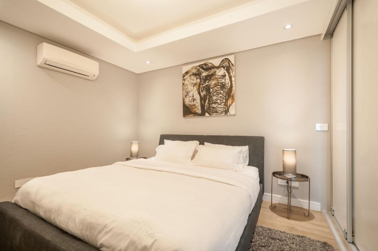 Greenpoint Designer Apartment Near Stadium & Waterfront เคปทาวน์ ภายนอก รูปภาพ