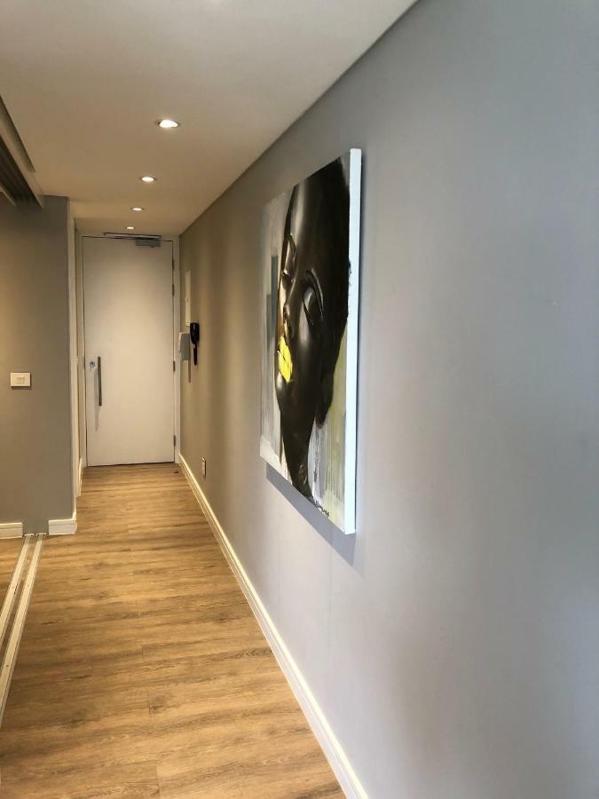 Greenpoint Designer Apartment Near Stadium & Waterfront เคปทาวน์ ภายนอก รูปภาพ