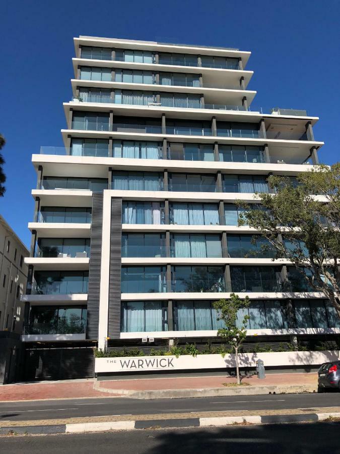 Greenpoint Designer Apartment Near Stadium & Waterfront เคปทาวน์ ภายนอก รูปภาพ